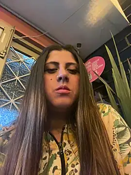 girl anni online show from 02/09/25, 12:39