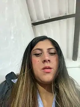 girl anni online show from 02/10/25, 10:51