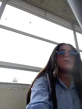 girl anni online show from 02/15/25, 04:23