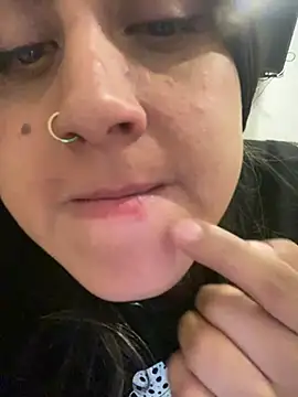 girl anni online show from 02/20/25, 03:34