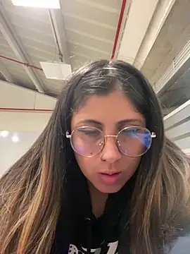 girl anni online show from 02/22/25, 01:44