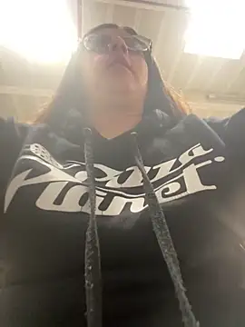 girl anni online show from 03/04/25, 02:17