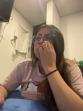 girl anni online show from 03/11/25, 04:10