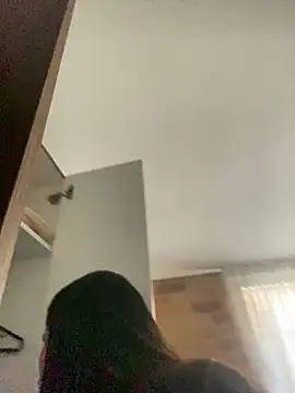 girl anni online show from 03/18/25, 07:10