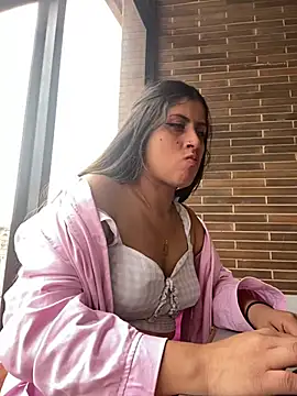 girl anni online show from 03/20/25, 06:09