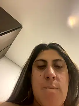 girl anni online show from 09/29/25, 10:20