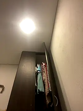 girl anni online show from 09/30/25, 10:31