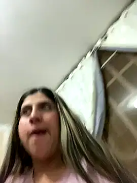 girl anni online show from 10/17/25, 04:15