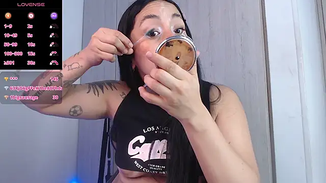 LilaFisher online show from 01/02/25, 05:39