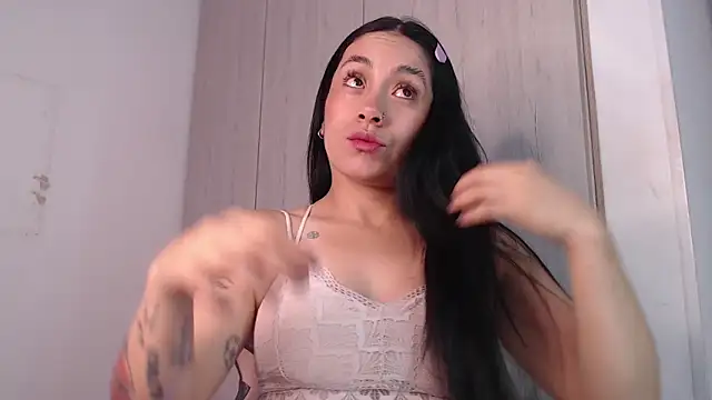 LilaFisher online show from 01/08/25, 11:43