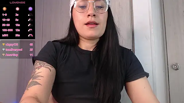 LilaFisher online show from 01/09/25, 05:54