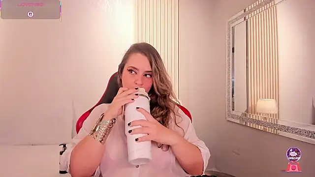 GinnaGrace online show from 10/08/25, 12:36