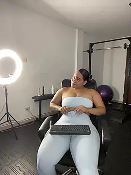 Violetrousse online show from 09/14/25, 04:17