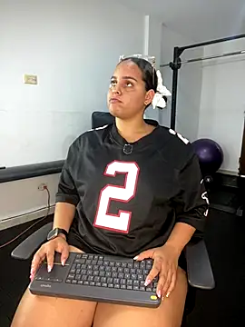 Violetrousse online show from 10/05/25, 06:50