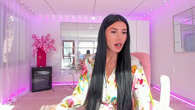 missdiamond  online show from 05/24/26, 05:23