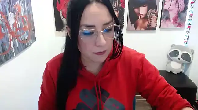 Snapshot of angellove90 chatting on 01/14/25, 06:34 angellove90 online show from 01/14/25, 06:34