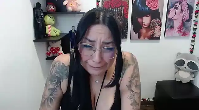 Snapshot of angellove90 chatting on 02/04/25, 09:52 angellove90 online show from 02/04/25, 09:52