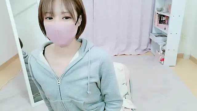 RYOKO desu online show from 12/11/24, 10:14