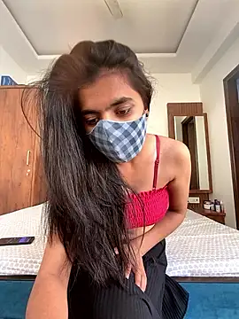 Emmy kapoor online show from 12/06/24, 09:21