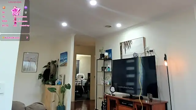 YourMuseLily online show from 12/31/24, 07:10