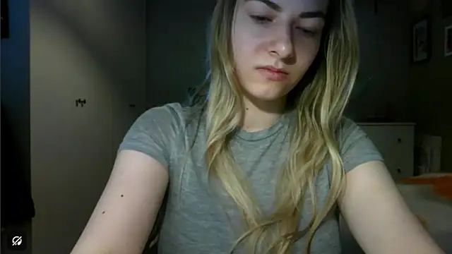 Snapshot of ROSIEx_sweet chatting on 06/02/26, 07:54 ROSIEx sweet online show from 06/02/26, 07:54