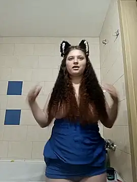 kila lo online show from 01/28/25, 01:38