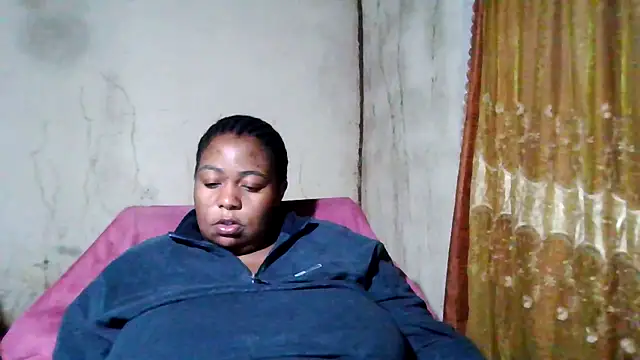 Snapshot of bustyboobs6 chatting on 09/24/25, 03:48 bustyboobs6 online show from 09/24/25, 03:48