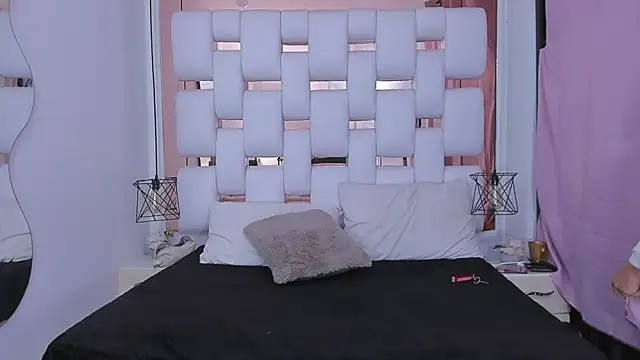 Snapshot of CelesteANDdylan chatting on 10/27/25, 04:49 CelesteANDdylan online show from 10/27/25, 04:49