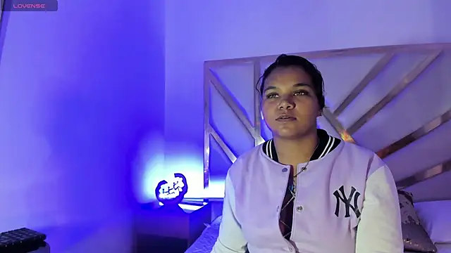 Carolina Evanss online show from 09/11/25, 11:43