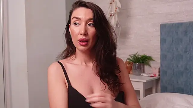 LeylaGracey online show from 01/10/25, 07:35