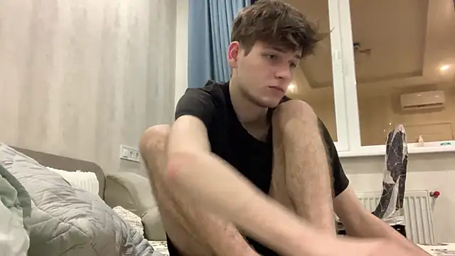 cutie guys online show from 12/05/24, 06:33