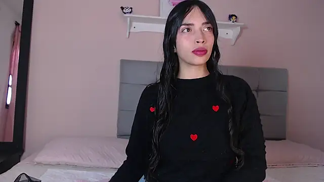 Snapshot of dholcee chatting on 11/27/25, 12:40 dholcee online show from 11/27/25, 12:40