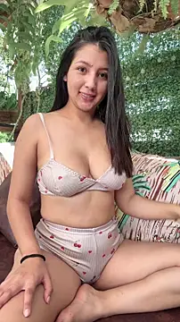 licky lu online show from 12/02/25, 03:51