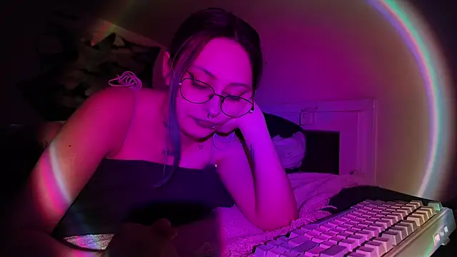 Snapshot of xannyinsoull chatting on 06/08/26, 10:32 xannyinsoull online show from 06/08/26, 10:32