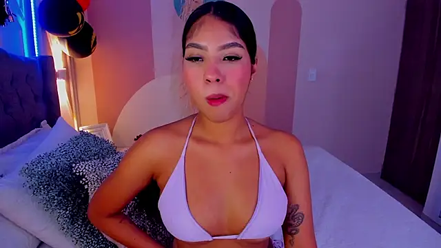 MadyLust online show from 10/31/25, 05:52