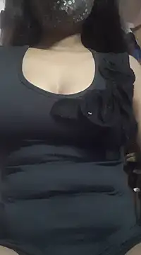 Snapshot of samosa73 chatting on 01/02/25, 06:45 samosa73 online show from 01/02/25, 06:45