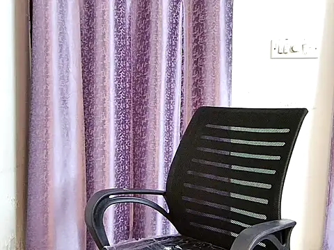 Snapshot of samosa73 chatting on 09/13/25, 07:35 samosa73 online show from 09/13/25, 07:35