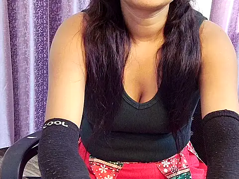 Snapshot of samosa73 chatting on 09/16/25, 02:56 samosa73 online show from 09/16/25, 02:56