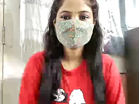 Snapshot of samosa73 chatting on 11/09/25, 05:55 samosa73 online show from 11/09/25, 05:55