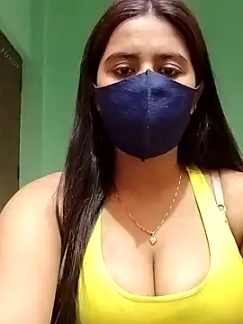 lovely-tanu online show from 12/14/24, 11:29