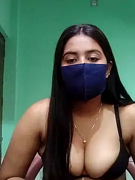 lovely-tanu online show from 12/24/24, 08:33