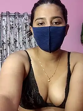 lovely-tanu online show from 01/10/25, 12:26