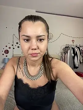 MiraMiss online show from 12/26/24, 09:01