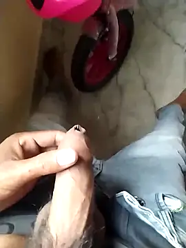 PracticalGum40 online show from 10/04/25, 11:52