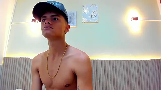 Snapshot of Billy_zander chatting on 12/03/24, 01:32 Billy zander online show from 12/03/24, 01:32