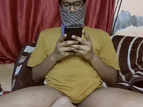 Snapshot of utkarsh_240 chatting on 02/20/25, 03:30 utkarsh 240 online show from 02/20/25, 03:30