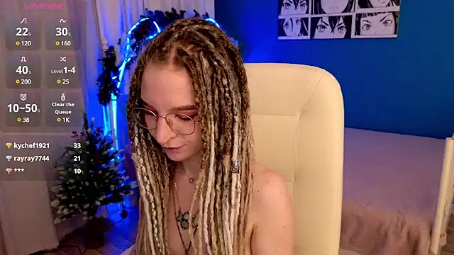 Snapshot of VioletShine chatting on 12/29/24, 06:49 VioletShine online show from 12/29/24, 06:49