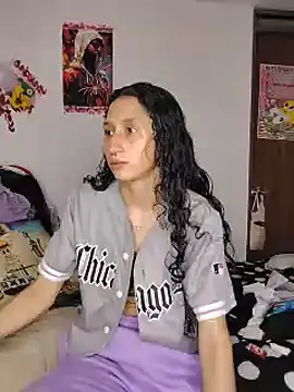 Queenjenn   online show from 05/29/26, 07:45