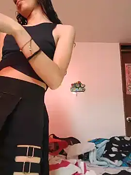 Queenjenn   online show from 06/23/26, 07:34