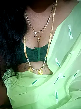 Snapshot of Telugu-mirchi chatting on 01/10/26, 06:20 Telugu-mirchi online show from 01/10/26, 06:20